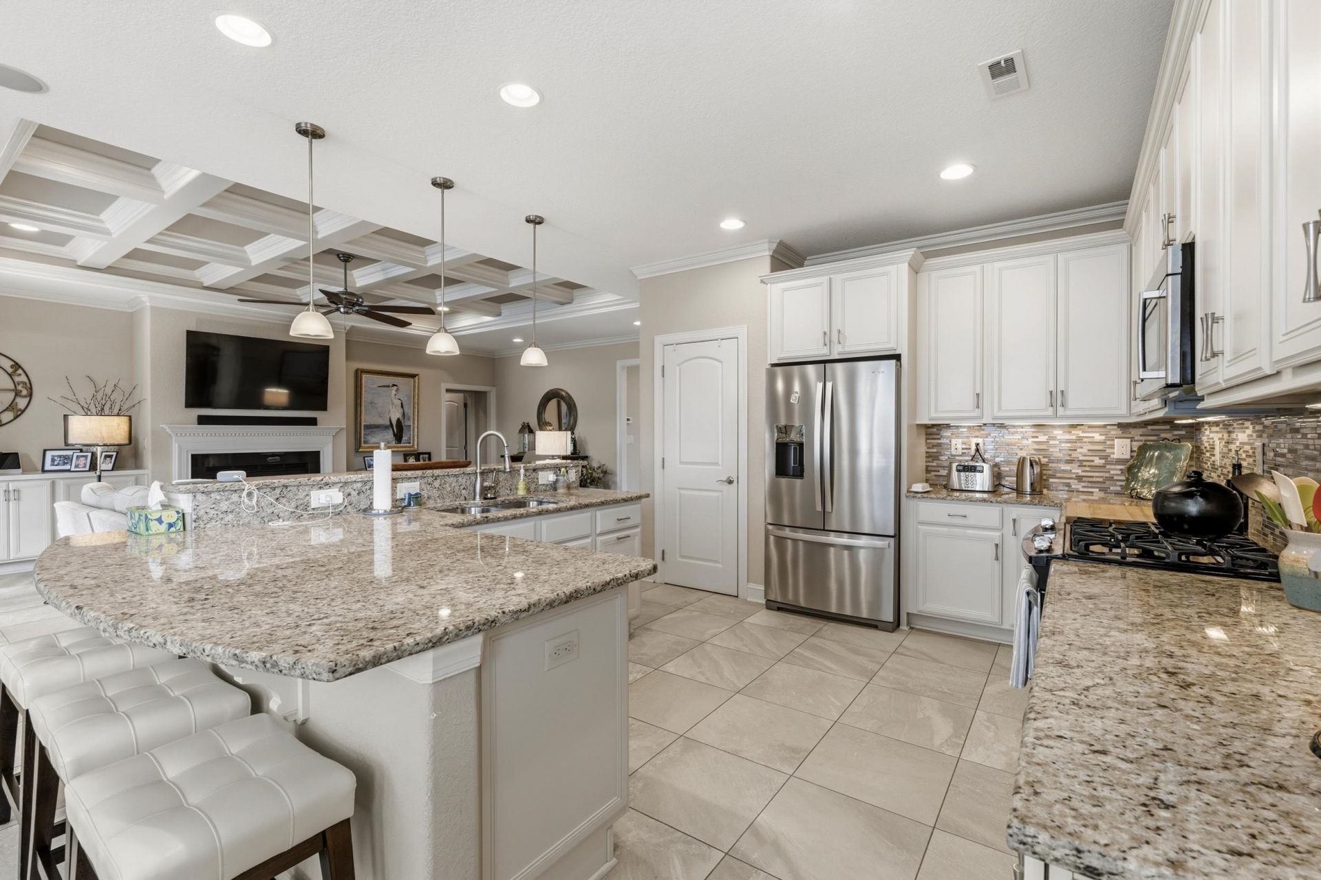 851 Monterrosa Dr.  Photo 10