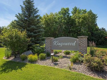 95 Holly Lane N, Plymouth, MN 55447