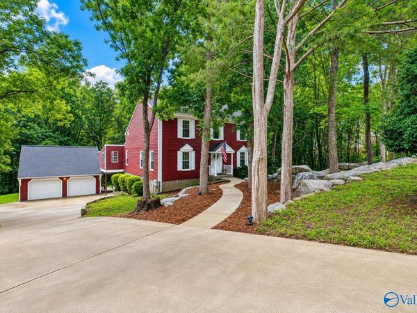 706 Forrest Heights Drive, Huntsville, AL 35802