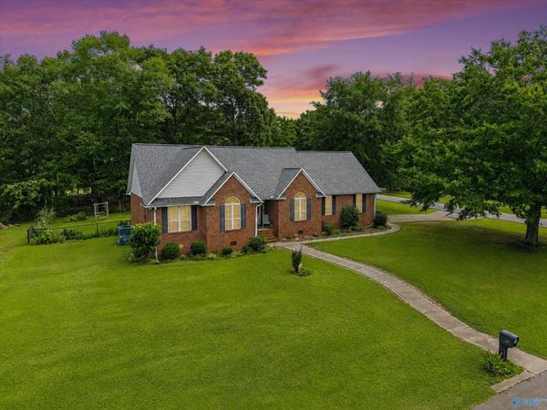 620 Preston Avenue, Albertville, AL 35950