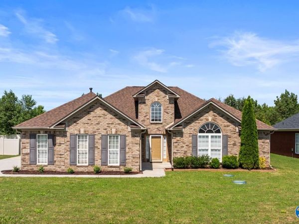 132 Appleberry Lane, Harvest, AL 35749