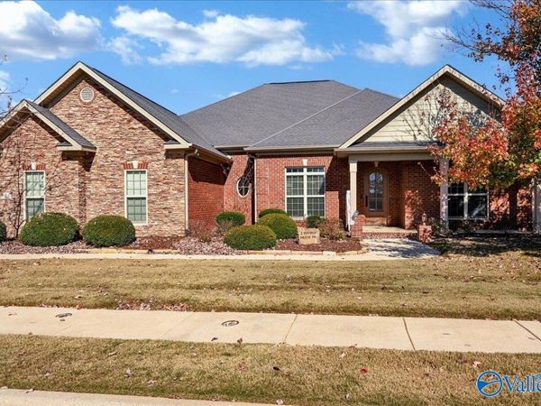 2 Youpon Drive, Huntsville, AL 35824