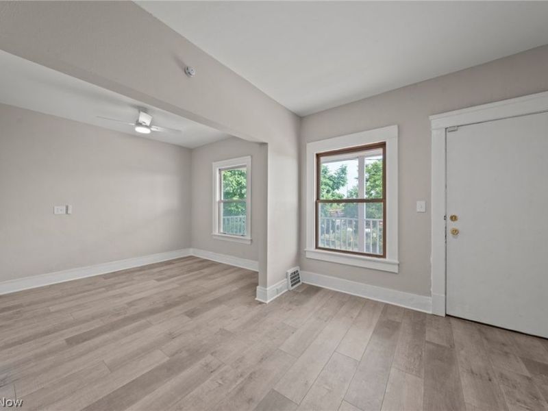 14509 Darley Avenue, Cleveland, OH 44110 Photo 31