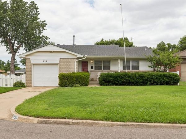929 Stiver Drive, Midwest City, OK 73110