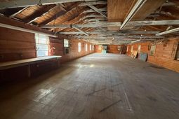 692 Murray Street photo 4