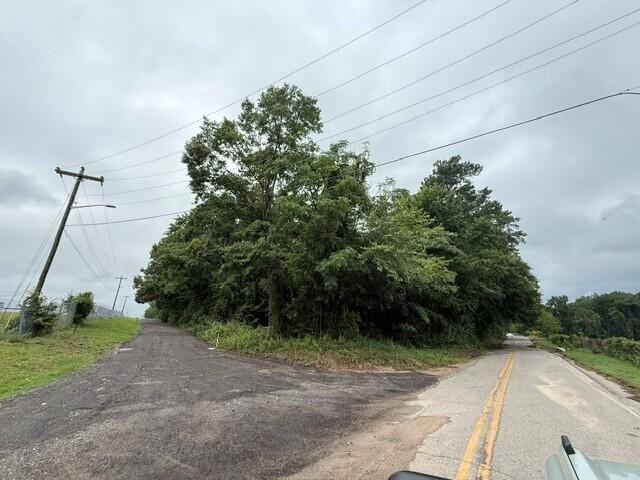 692 Murray Street Photo 8