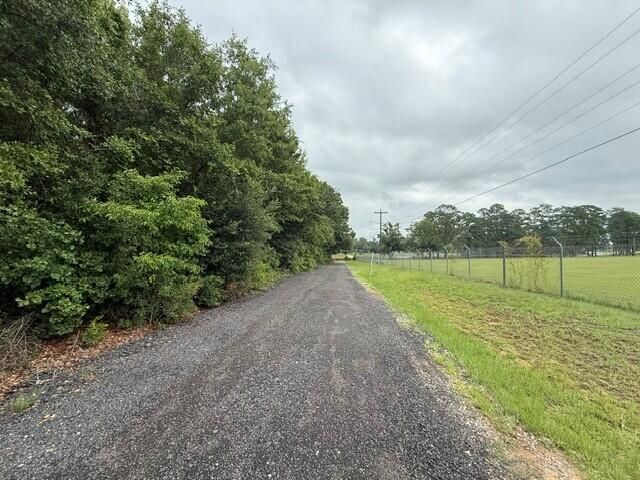 692 Murray Street Photo 9
