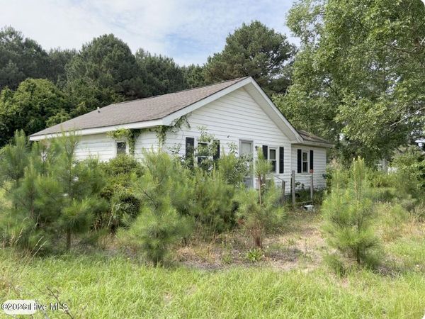5839 Fayetteville Highway , Godwin, NC 28344