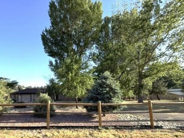 26931 Columbia Way , Tehachapi, CA 93561