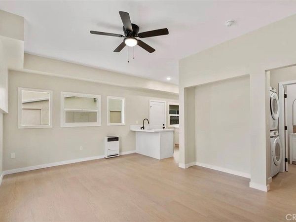 1221 E 1st , Unit 12, Long Beach, CA 90802
