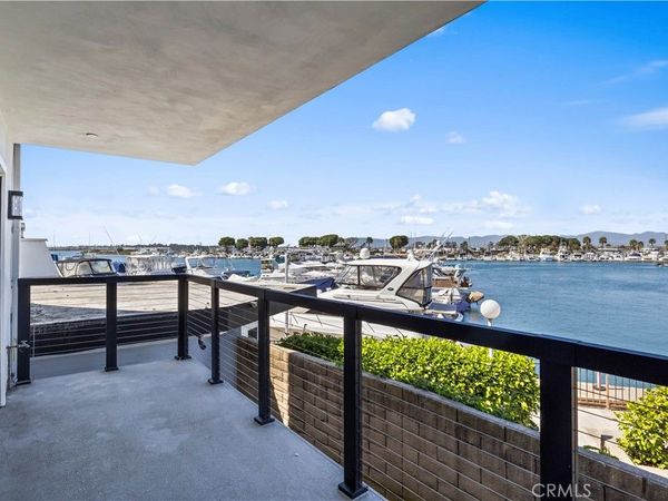 2872 Coast Circle, Unit 104, Huntington Beach, CA 92649
