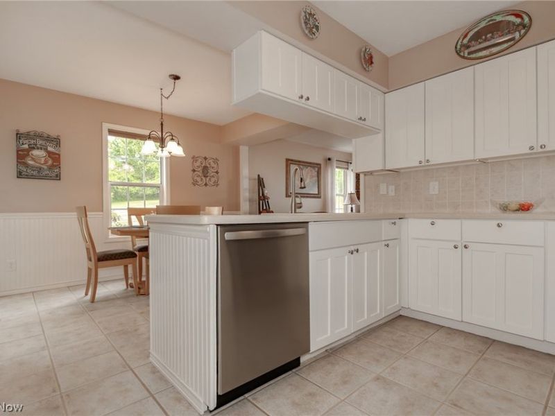 7500 Andrea Drive, Concord Township, OH 44060 Photo 11