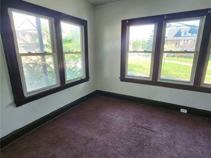 974 Eddy Road, Cleveland, OH 44108 Photo 20
