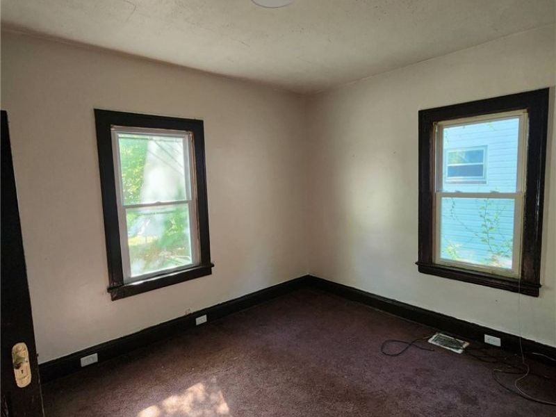 974 Eddy Road, Cleveland, OH 44108 Photo 25