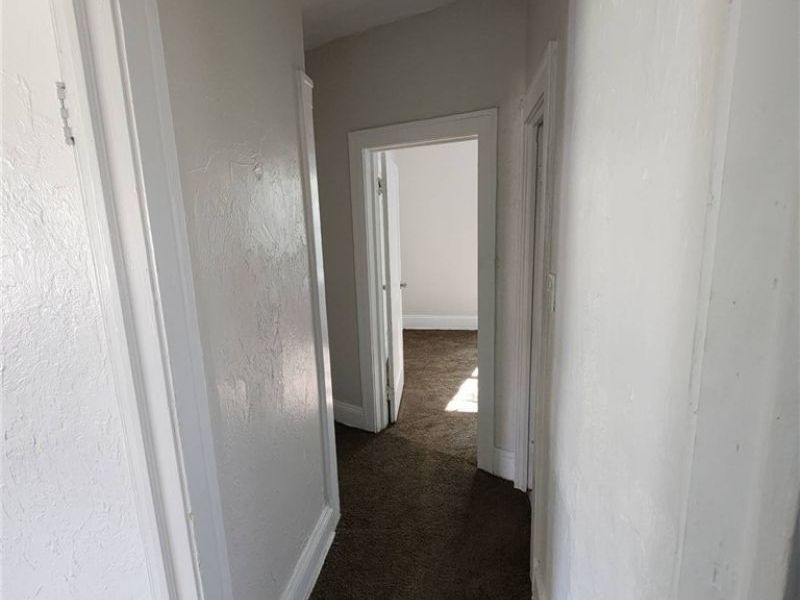 974 Eddy Road, Cleveland, OH 44108 Photo 9