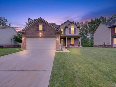 6119 Treetops Drive, Romulus, Mi 48174
