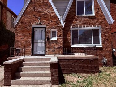 16203 Roselawn Street, Detroit, Mi 48221