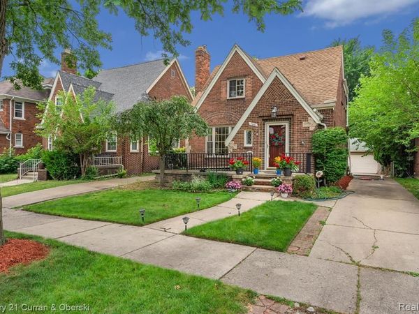7841 Bingham Street, Dearborn, MI 48126