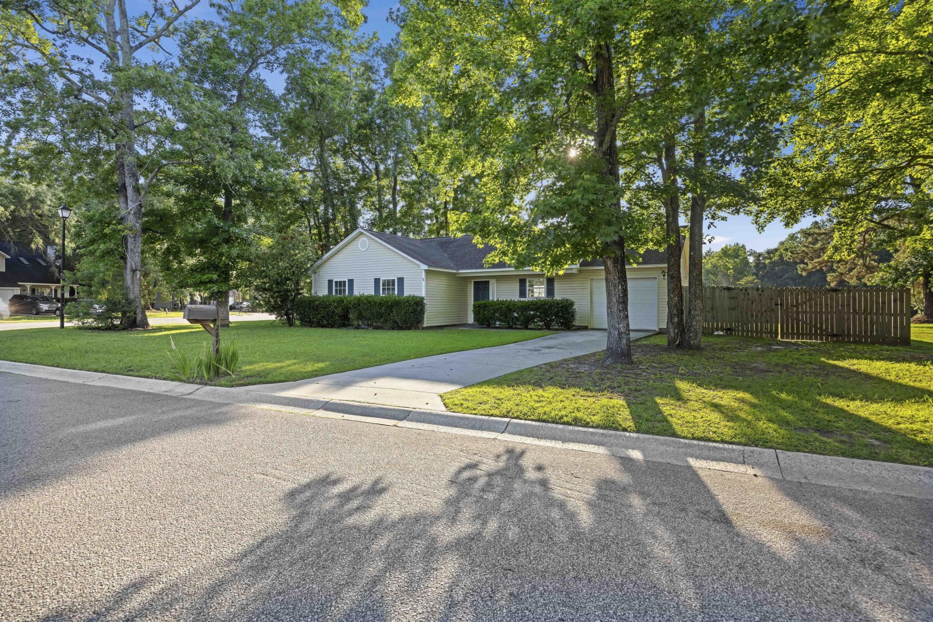 2878 August Road Photo 4