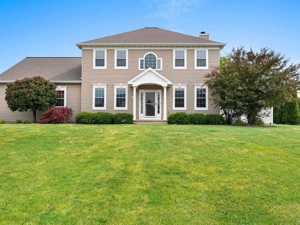 821 MCCASTLEN STREET, Green Bay, WI 54301