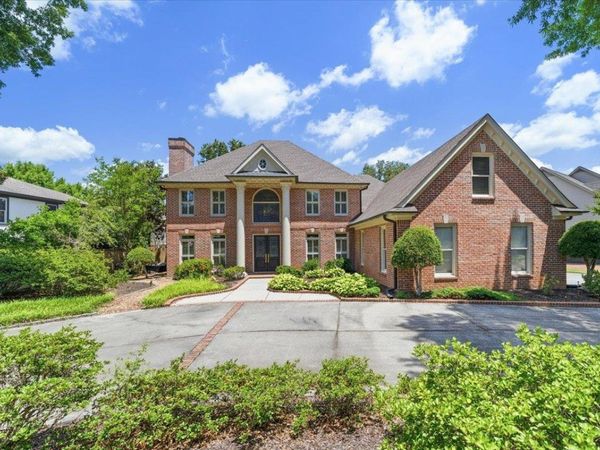 9866 S HOUSTON OAK DR, Collierville, TN 38139