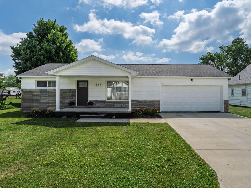 306 S Main Street , Williamsport, OH 43164 Photo 1