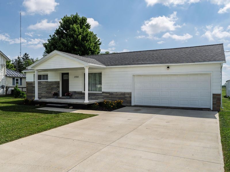306 S Main Street , Williamsport, OH 43164 Photo 2