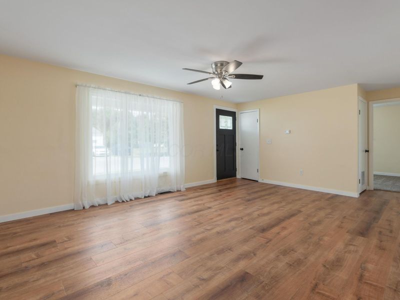 306 S Main Street , Williamsport, OH 43164 Photo 7