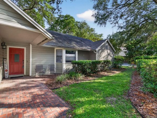 8215 SW 47TH ROAD, GAINESVILLE, FL 32608