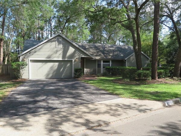 8215 SW 47TH ROAD , GAINESVILLE, FL 32608