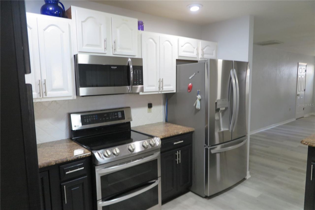 8215 SW 47th Road , Gainesville, FL 32608 Photo