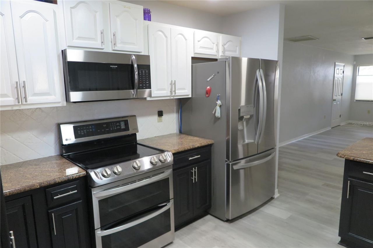8215 SW 47th Road , Gainesville, FL 32608 Photo