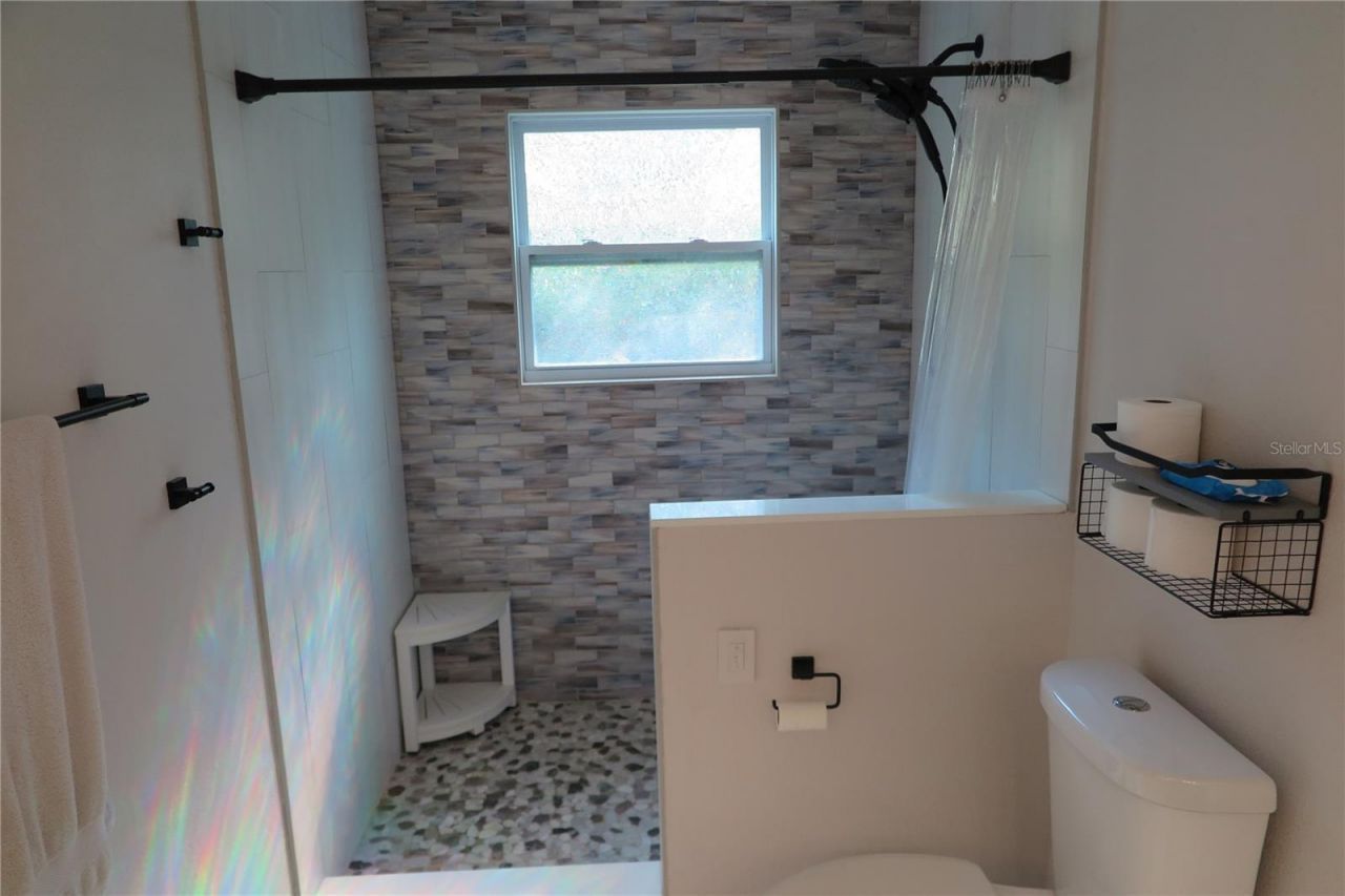 8215 SW 47th Road , Gainesville, FL 32608 Photo