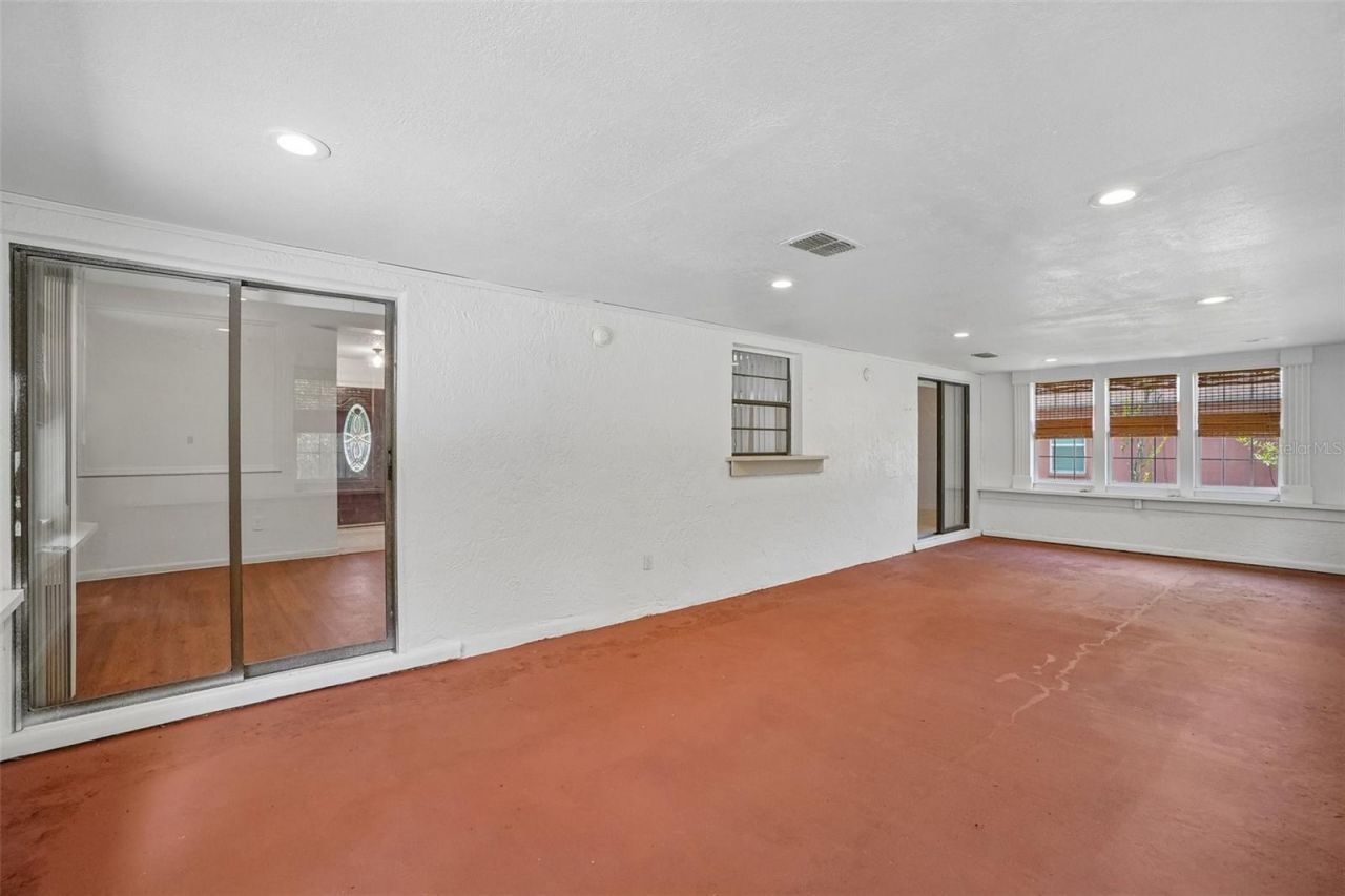 222 Lakeview Drive , Auburndale, FL 33823 Photo