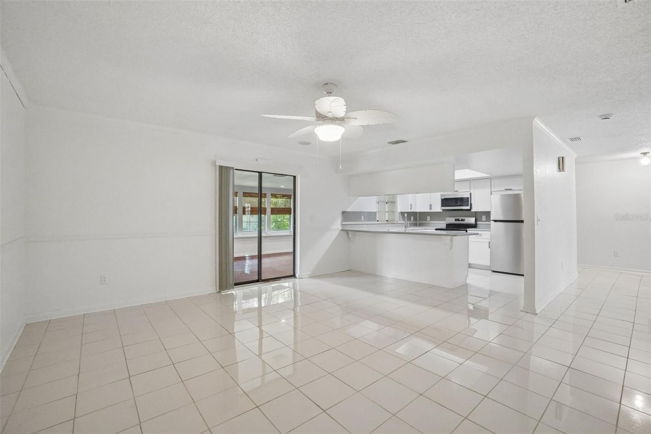 222 Lakeview Drive , Auburndale, FL 33823 Photo