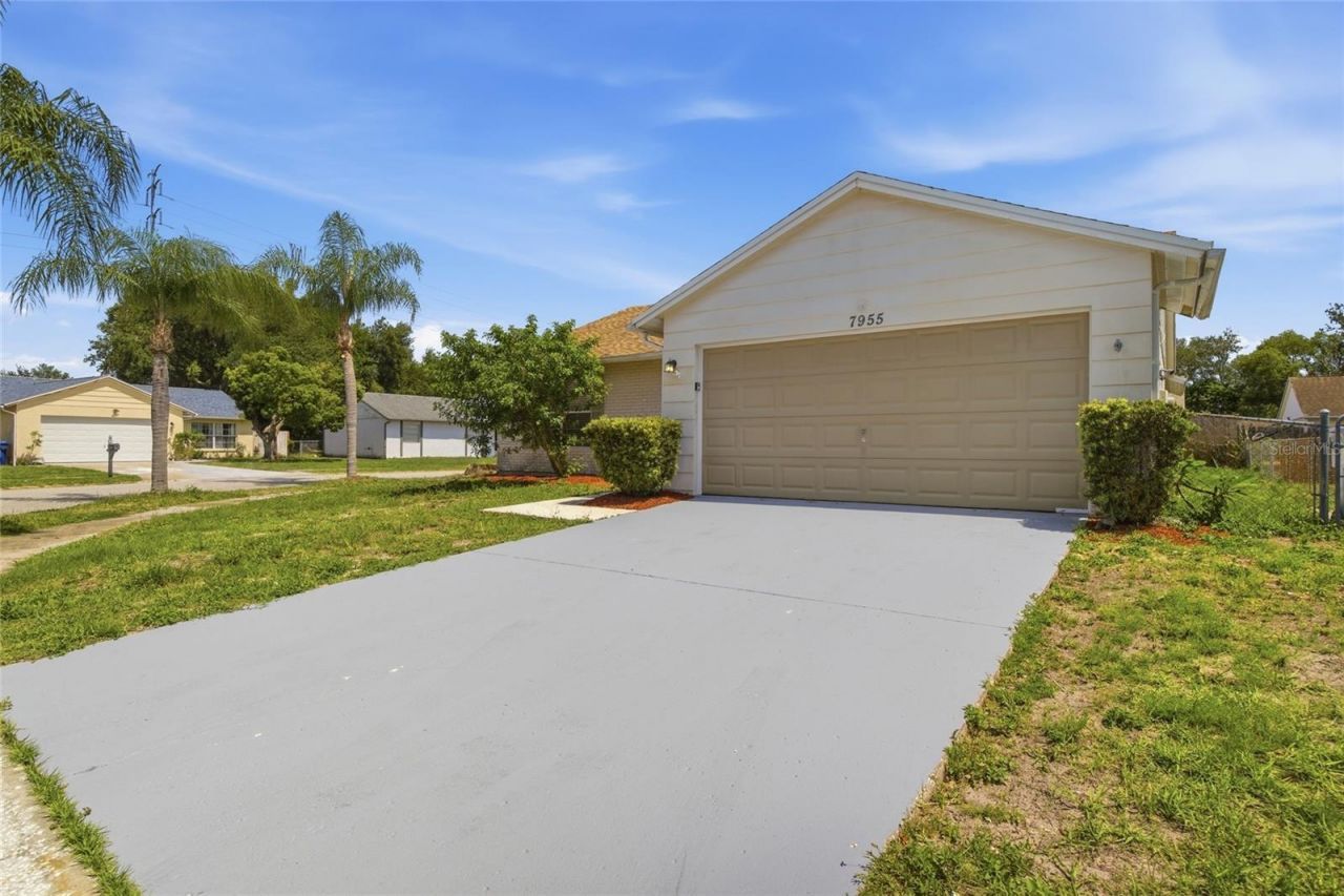 7955 Adelaide Loop , New Port Richey, FL 34655 Photo
