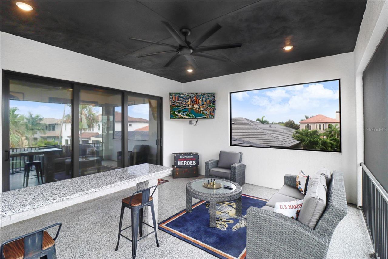 6104 Lagomar Lane, Apollo Beach, FL 33572 Photo