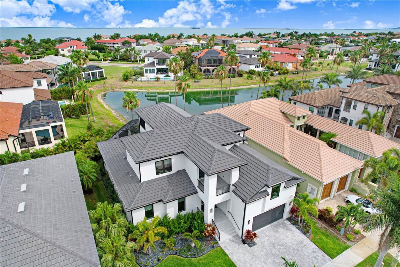 6104 Lagomar Lane, Apollo Beach, FL 33572 Photo