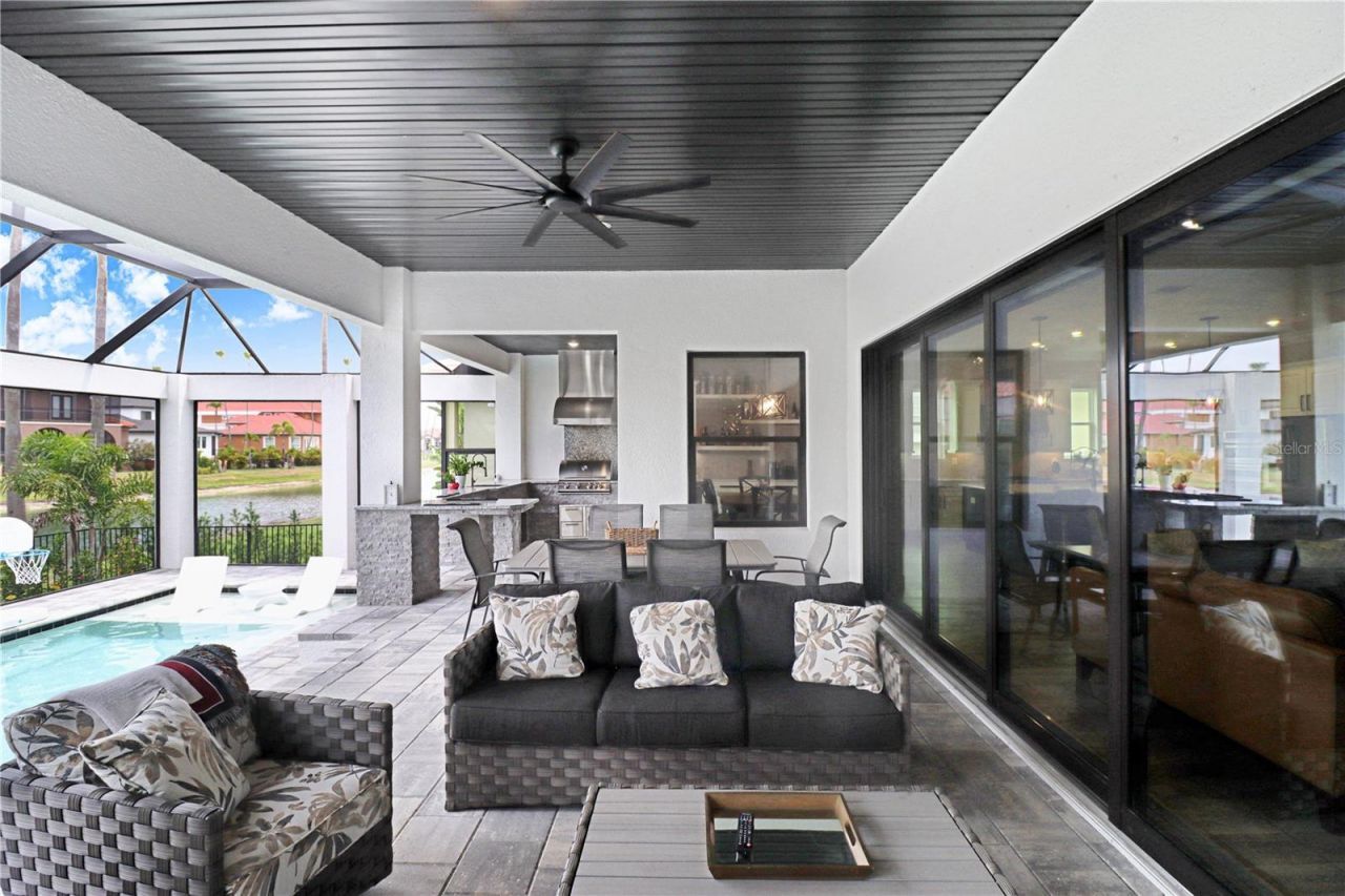 6104 Lagomar Lane, Apollo Beach, FL 33572 Photo