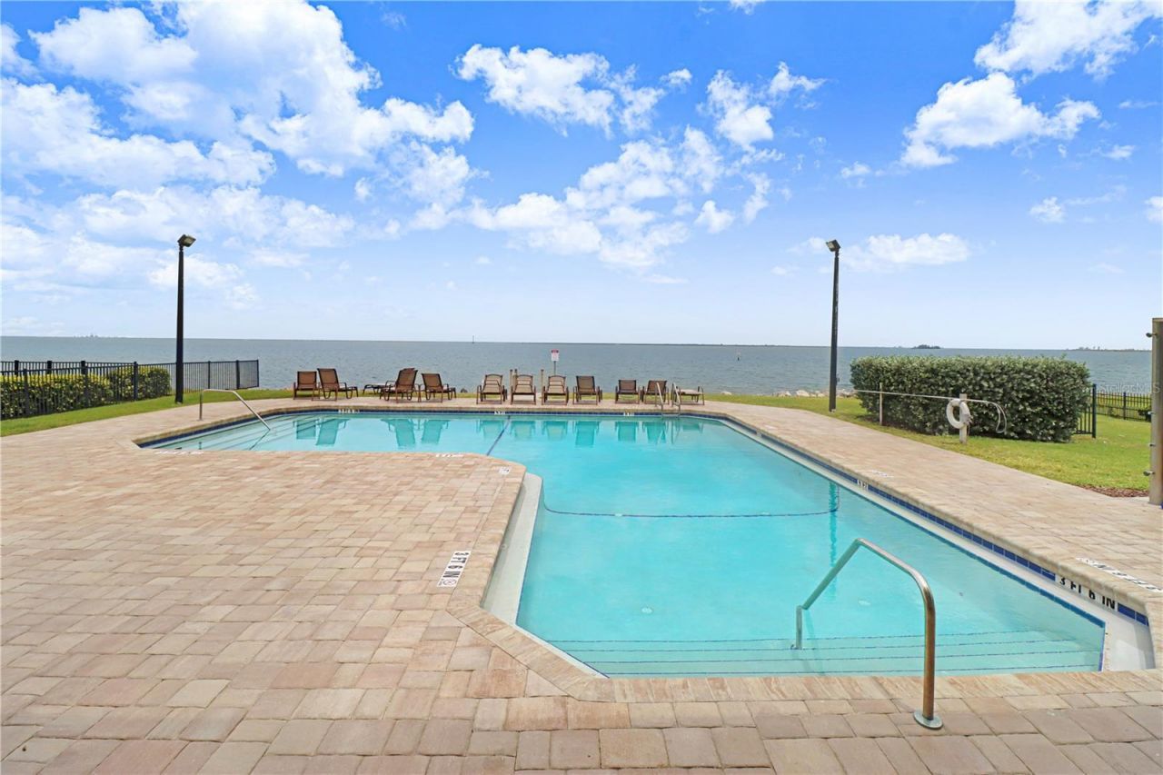 6104 Lagomar Lane, Apollo Beach, FL 33572 Photo