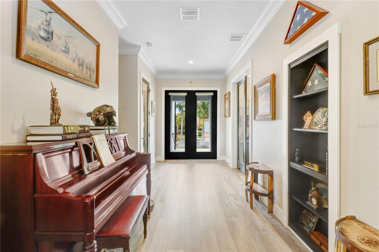 6104 Lagomar Lane, Apollo Beach, FL 33572 Photo
