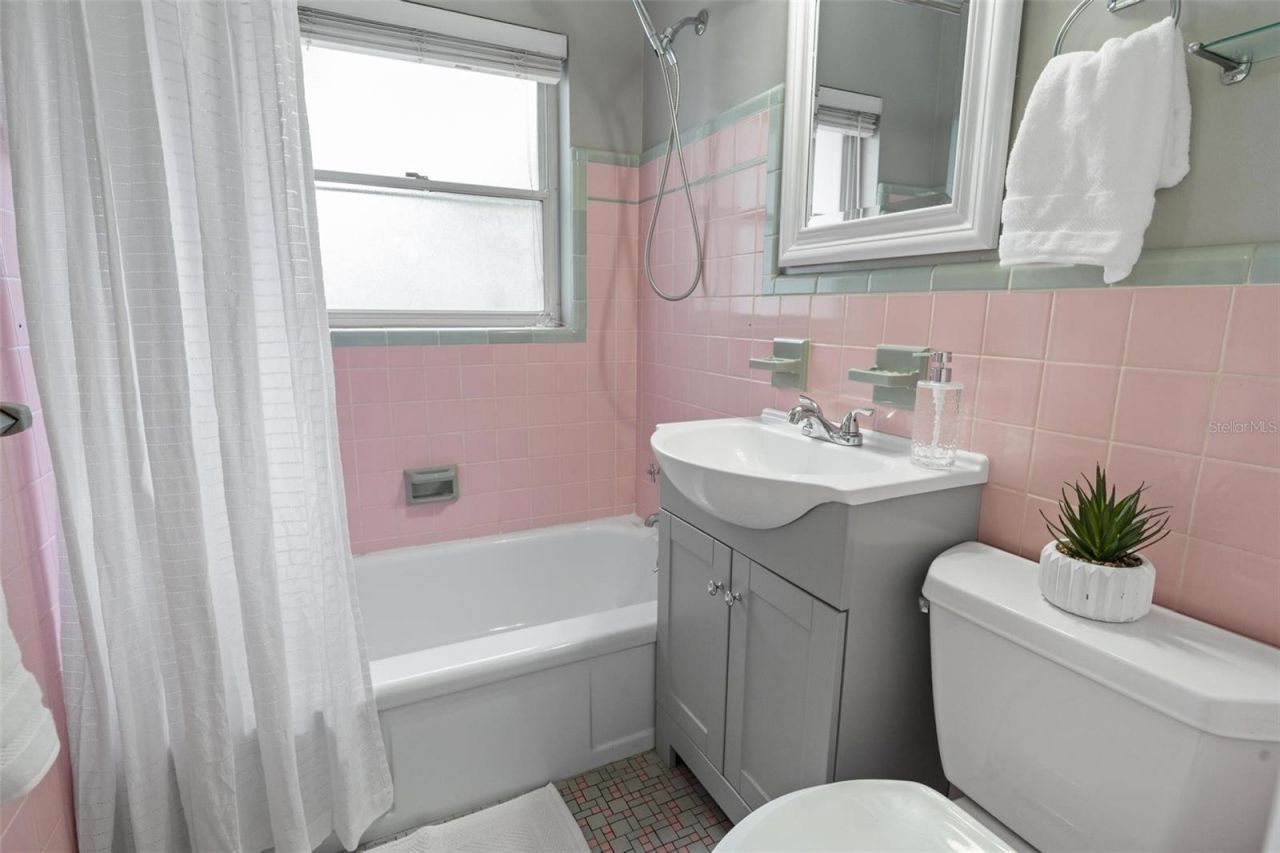 3712 30th Avenue N, Saint Petersburg, FL 33713 Photo