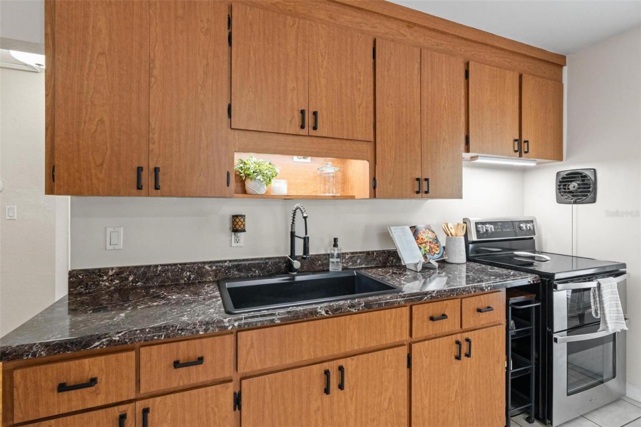 3712 30th Avenue N, Saint Petersburg, FL 33713 Photo