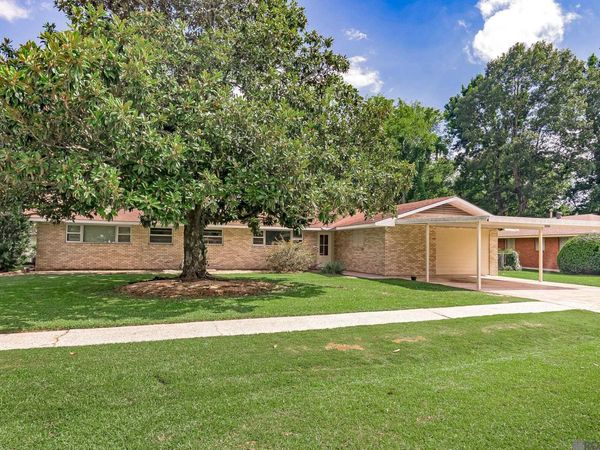 10180 Devonshire Dr, Baton Rouge, LA 70809