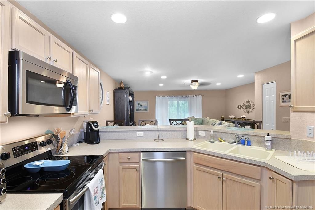 3010 SE Lexington Lakes Drive, Stuart, FL 34994 Photo