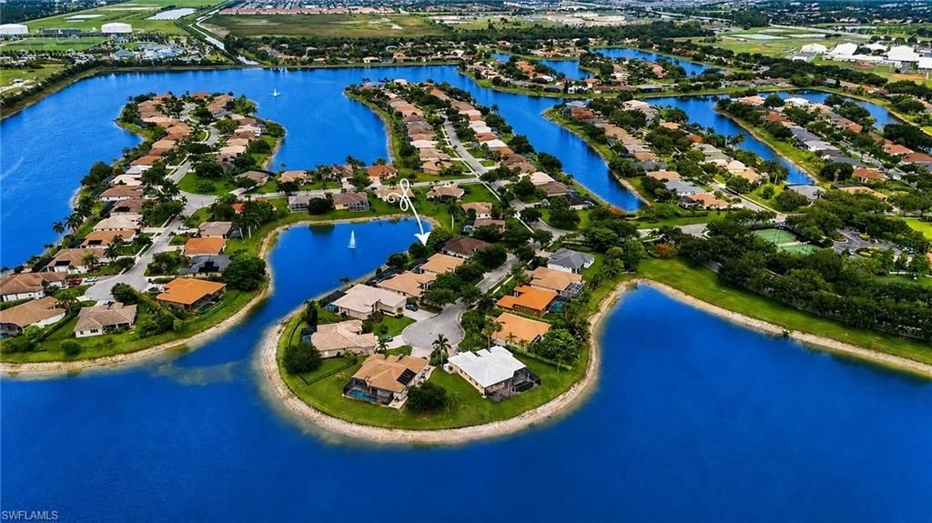 934 Tropical Bay Ct, Naples, FL 34120 Photo