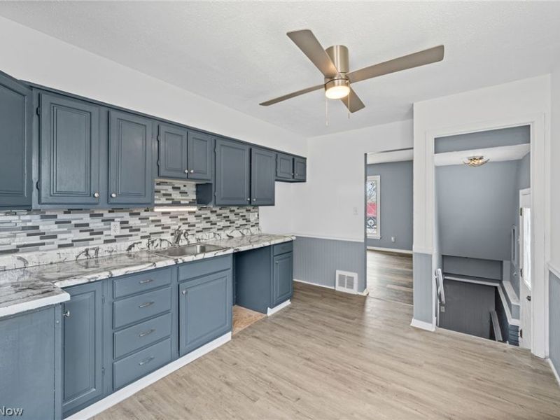 4638 W 156 St, Cleveland, OH 44135 Photo 10