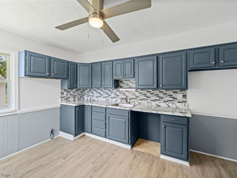 4638 W 156 St, Cleveland, OH 44135 Photo 9