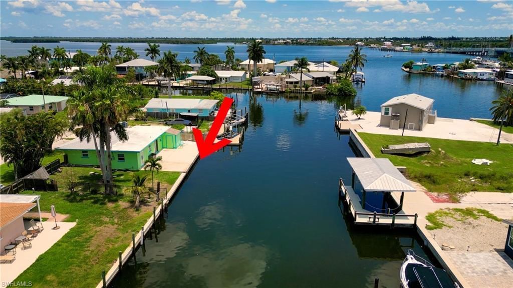 2567 Cay Cv, Matlacha, FL 33993 Photo