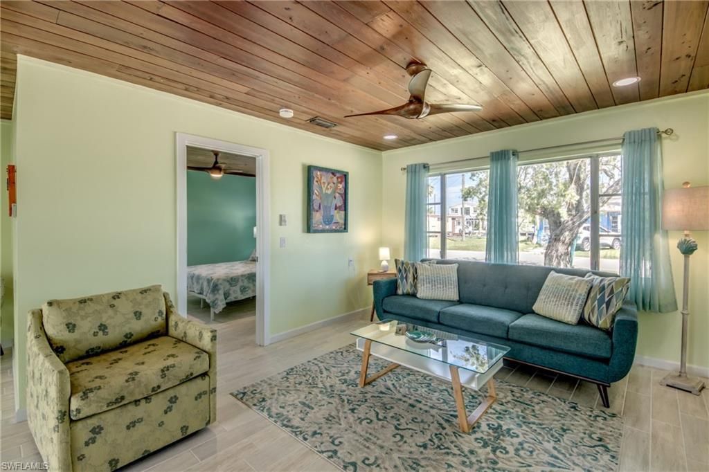 2567 Cay Cv, Matlacha, FL 33993 Photo